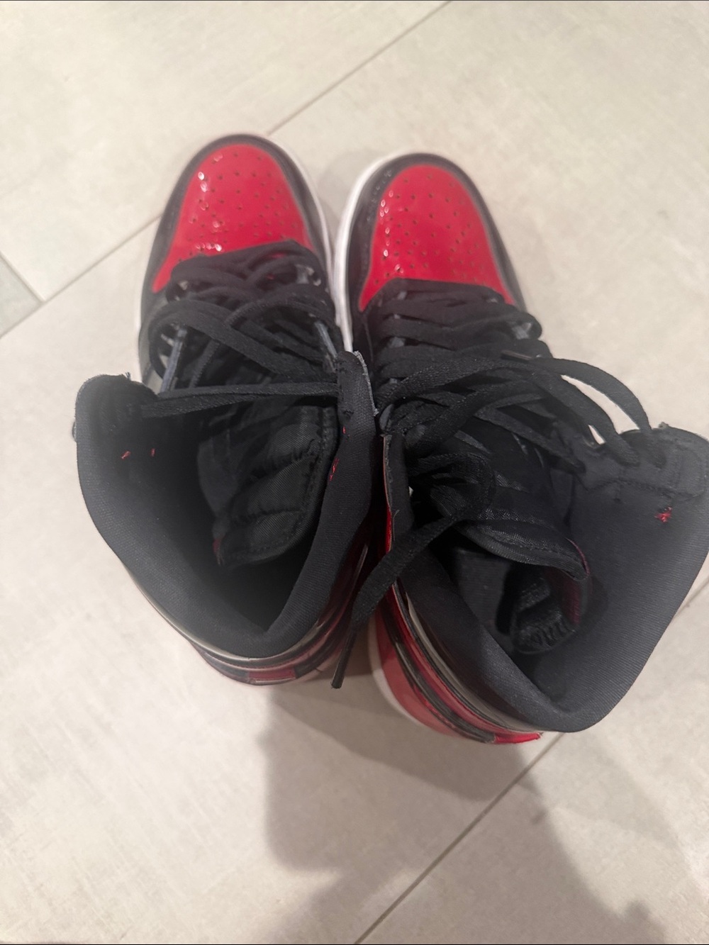 Jordan 1 Retro high OG size 10.5 - Picture 2 of 6